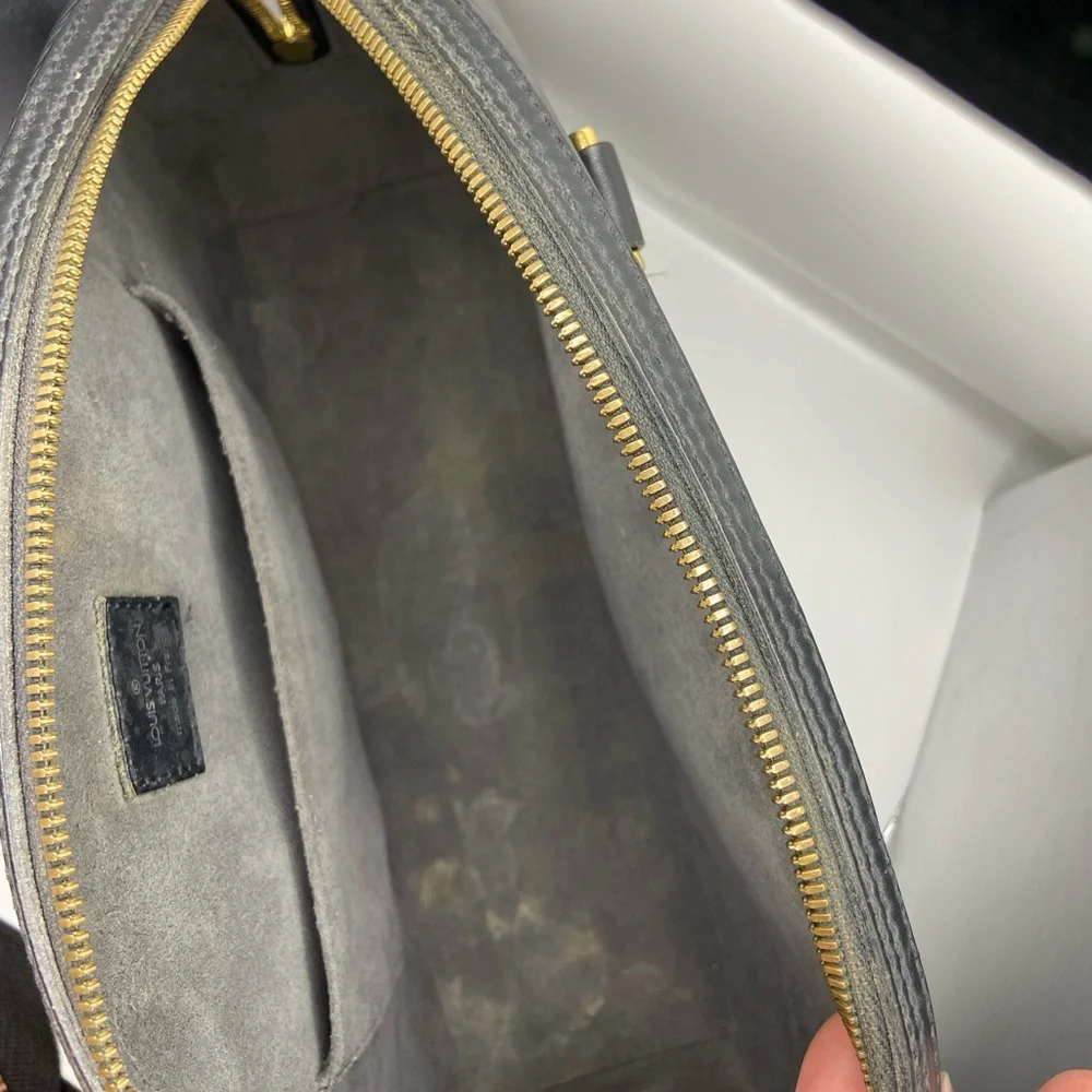 Louis Vuitton Epi Jasmine Leather Handbag VINTAGE